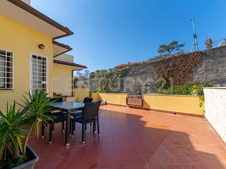 Immagine 9 di Villa in vendita  in Via Antonello da Messina 57 a Aci Castello