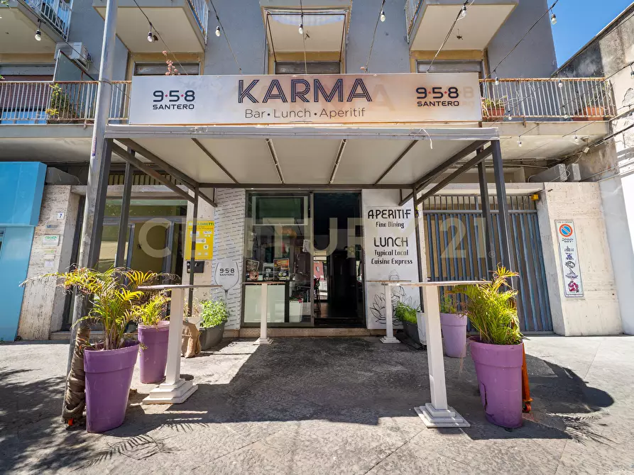 Immagine 2 di Pizzeria / Pub in vendita  in Via Zolfatai 9 a Catania