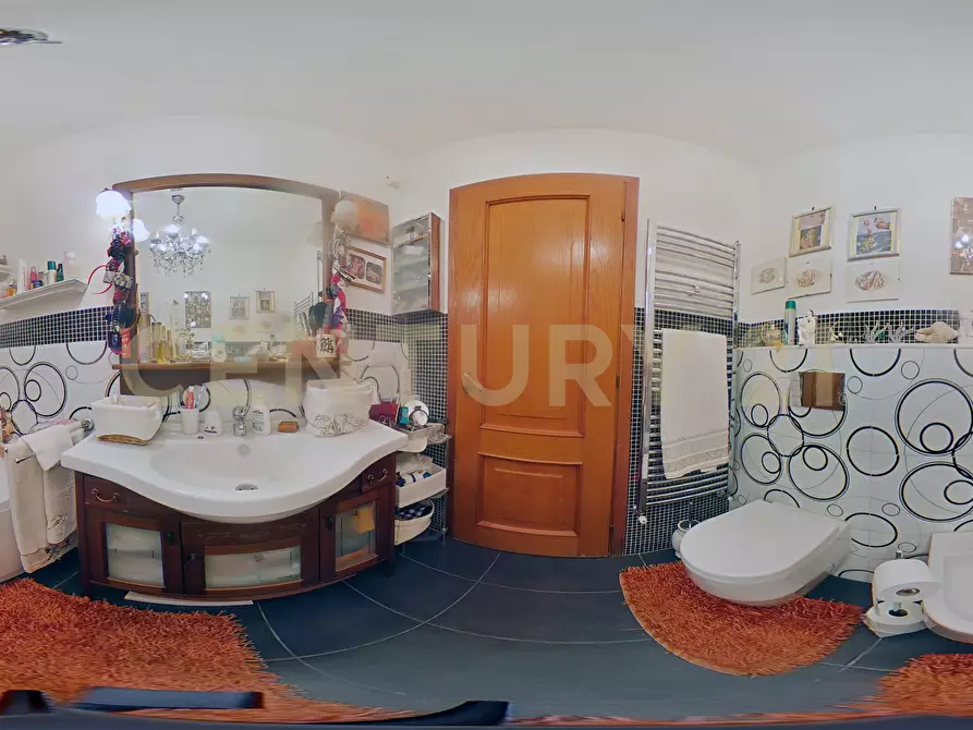 Immagine 46 di Quadrilocale in vendita  in Via Nizzeti 60 a Catania