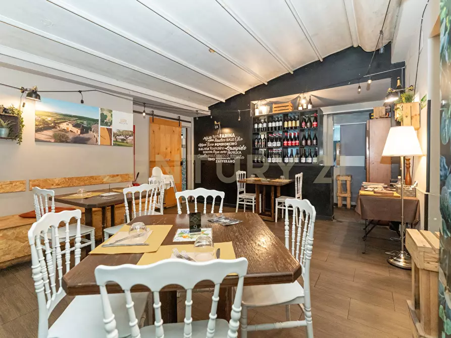 Immagine 23 di Locale commerciale in vendita  in Via Monsignor Ventimiglia snc a Catania