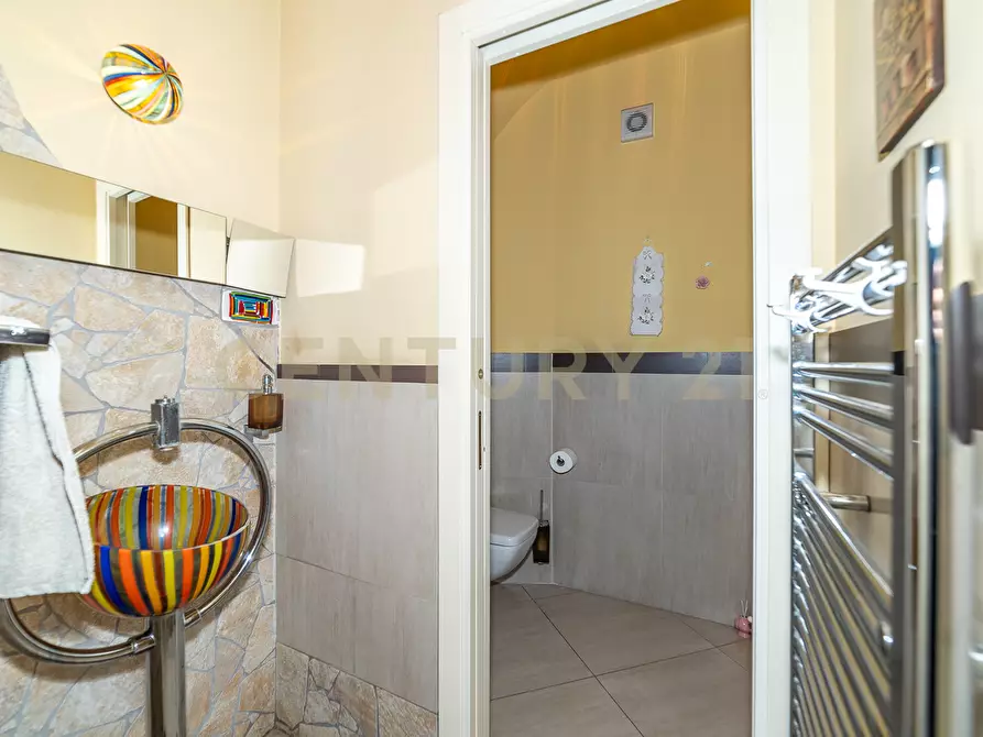 Immagine 10 di Villa in vendita  in Via Scalilla 42 a Catania