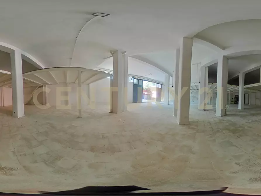 Immagine 46 di Casa indipendente in vendita  in CORSO SAN VITO 141 a Catania