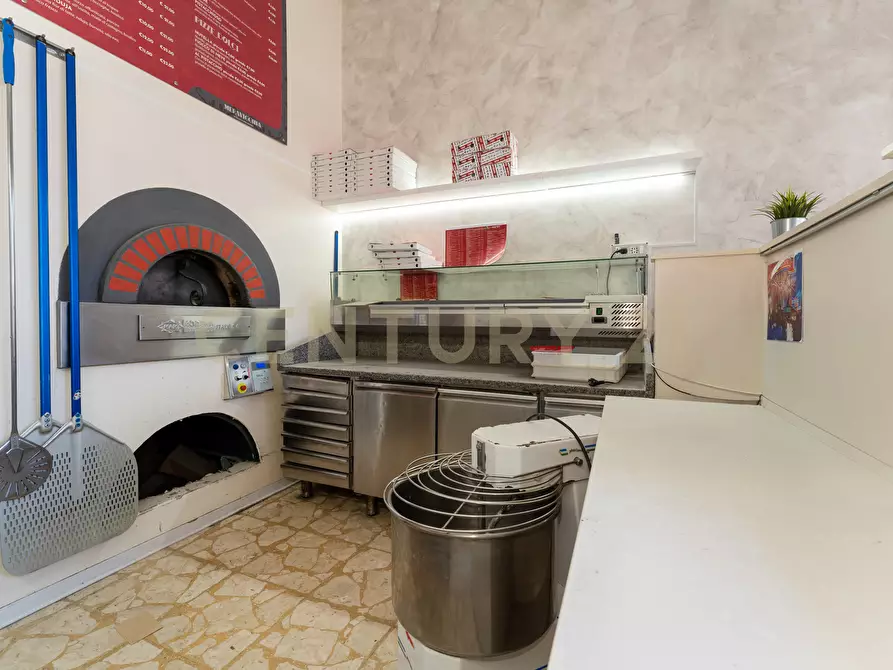 Immagine 3 di Locale commerciale in affitto  in Via Aldebaran 7 a Catania