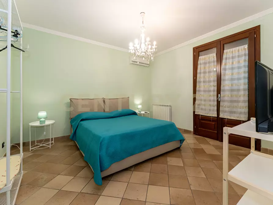 Immagine 48 di Villa in vendita  a Augusta