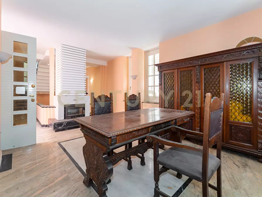 Immagine 31 di Villa in vendita  in Via Ingegnere 130 a Catania