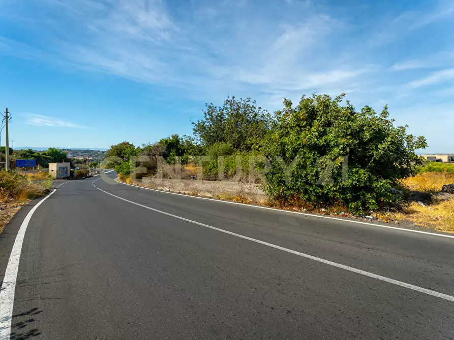 Immagine 16 di Terreno industriale in vendita  in Vicinanze DAIS a Belpasso
