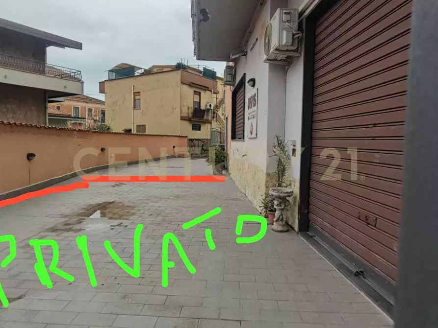 Immagine 8 di Locale commerciale in vendita  in Via Siculo Orientale 488 a Catania