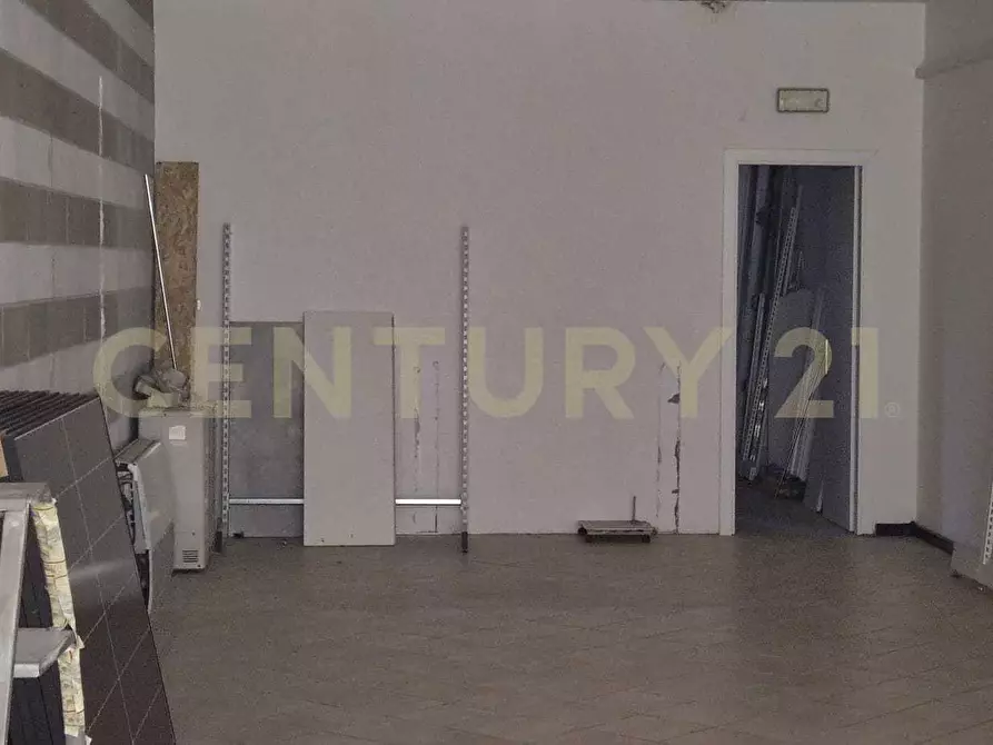 Immagine 10 di Locale commerciale in vendita  in Via Franco Borgo a Civitella Paganico