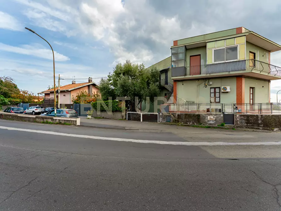 Immagine 42 di Terreno agricolo in vendita  in Via Cerza 35 a San Gregorio Di Catania