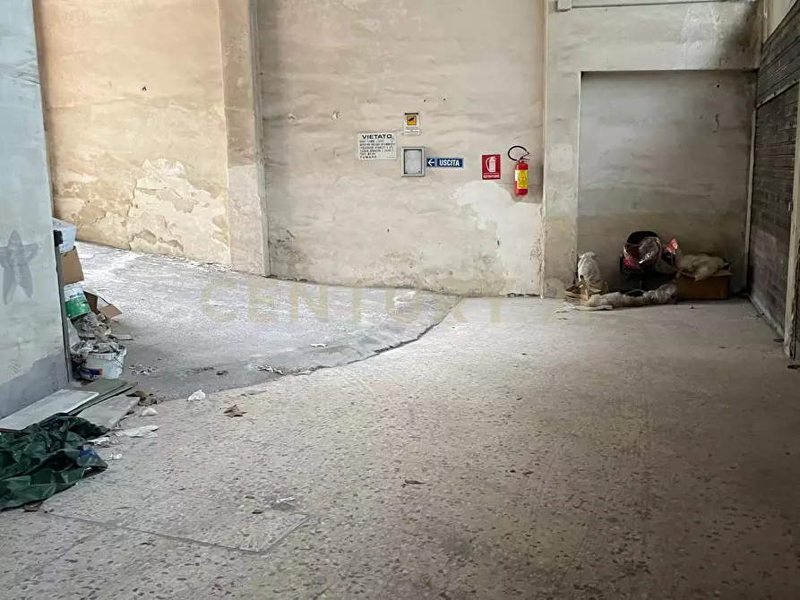 Immagine 7 di Garage in vendita  in Via Caronda 470 a Catania