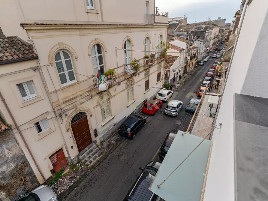 Immagine 91 di Casa bifamiliare in vendita  in Via della Palma a Catania