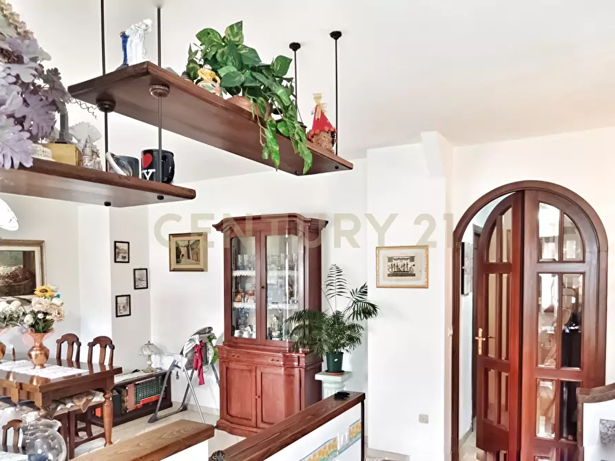 Immagine 30 di Pentalocale in vendita  in Via della Rupe 47 a Abbadia San Salvatore