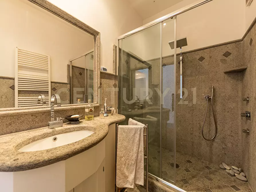 Immagine 43 di Villa in vendita  in Viale Giuseppe Mazzini 36 a Viterbo