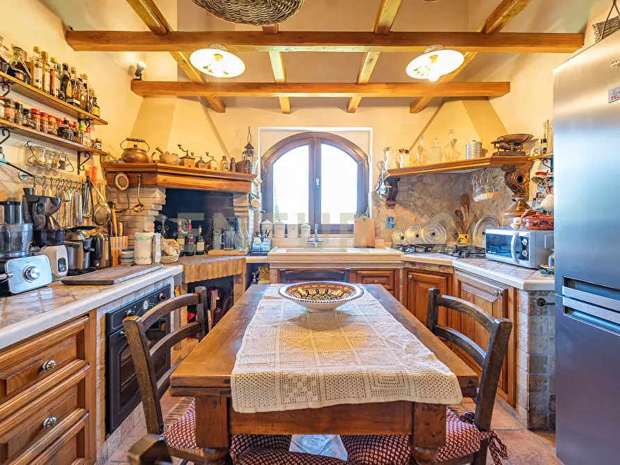 Immagine 50 di Villa in vendita  in Via Santa Lucia 1900 a Morlupo