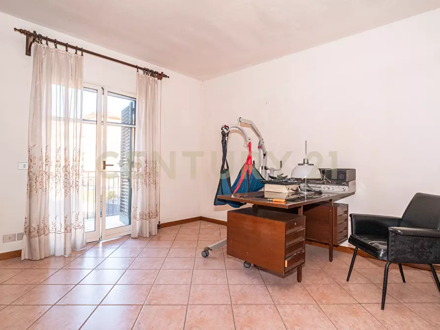 Immagine 38 di Quadrilocale in vendita  in Via Dei Giardini 3 a Tremestieri Etneo