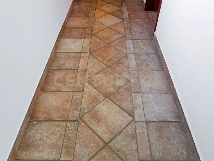 Immagine 46 di Attico in vendita  in Via Finocchiari 12 a Aci Catena