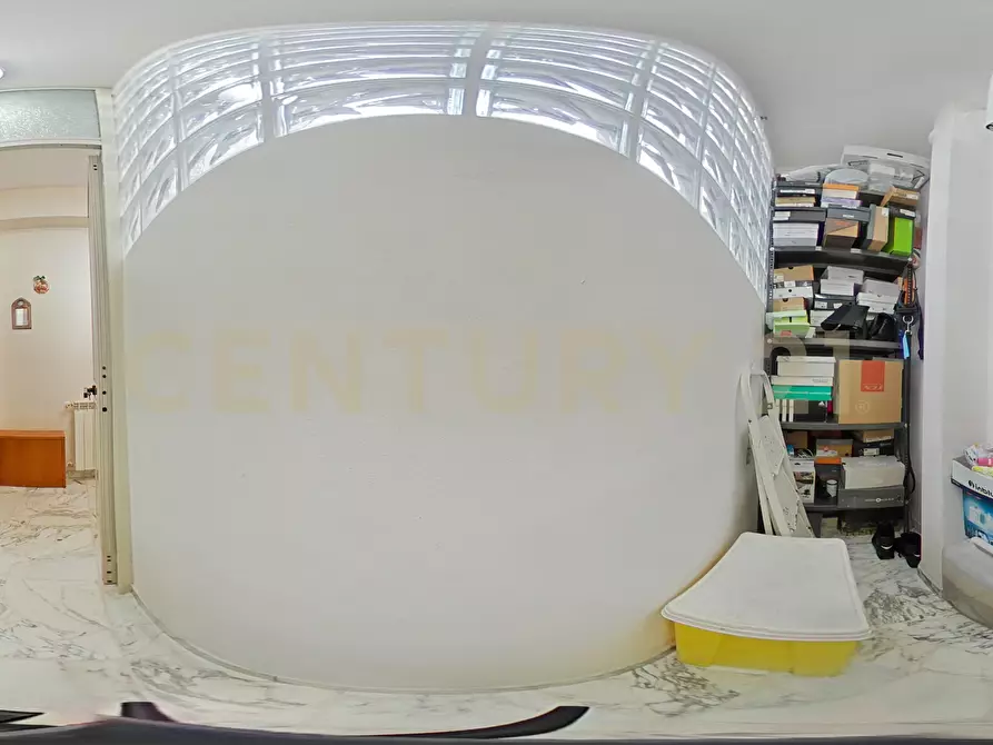 Immagine 54 di Pentalocale in vendita  in Piazza Giovanni Longo 122 a Misterbianco