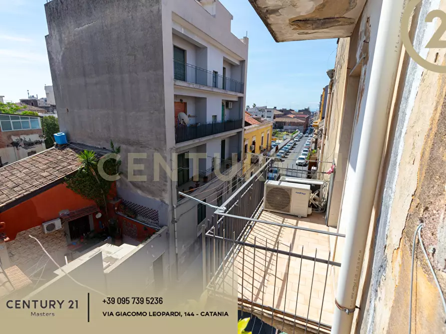 Immagine 32 di Quadrilocale in vendita  in Via F. Bianco 2 a Catania