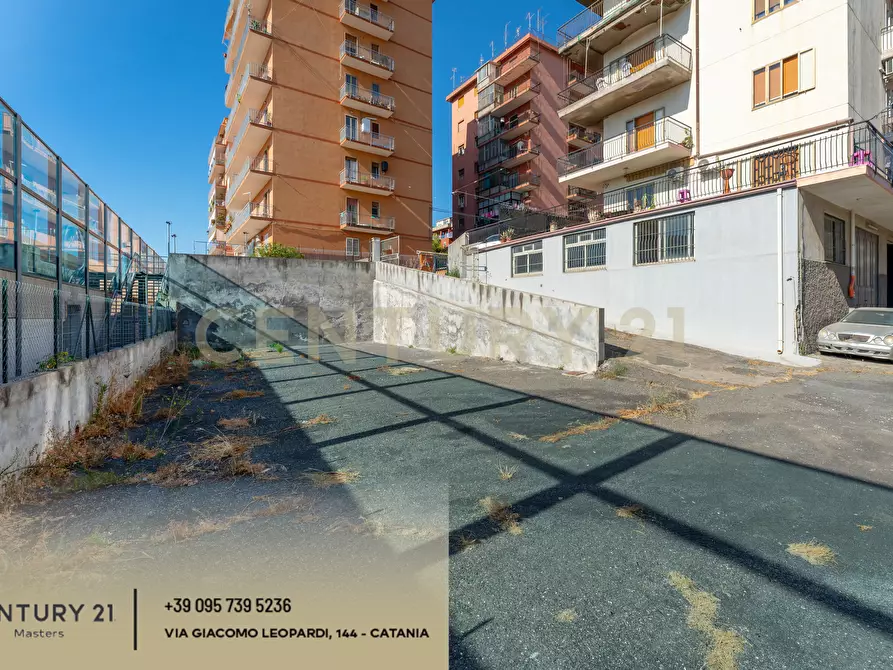 Immagine 5 di Locale commerciale in vendita  in Via Antonio Prestinenza 7 a Catania