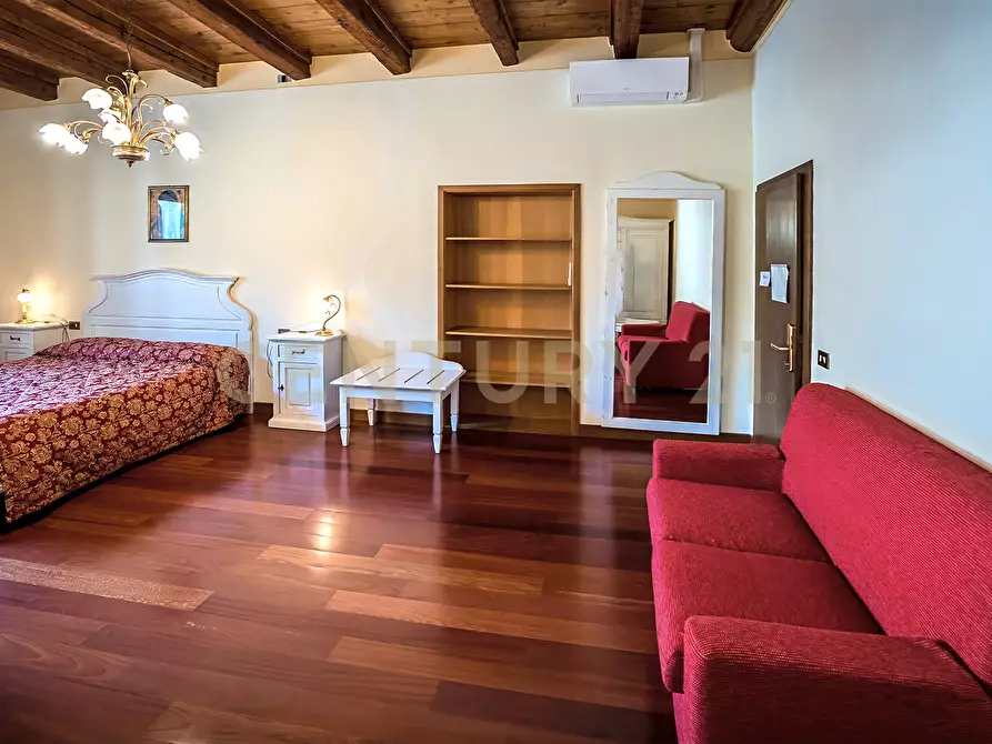Immagine 134 di Villa in vendita  in Via Adige 25 a Brentino Belluno