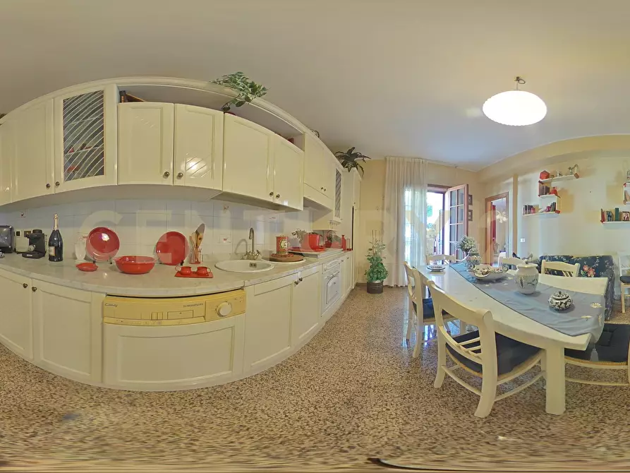 Immagine 159 di Villa in vendita  in Via Ottavia Penna 50 a Caltagirone