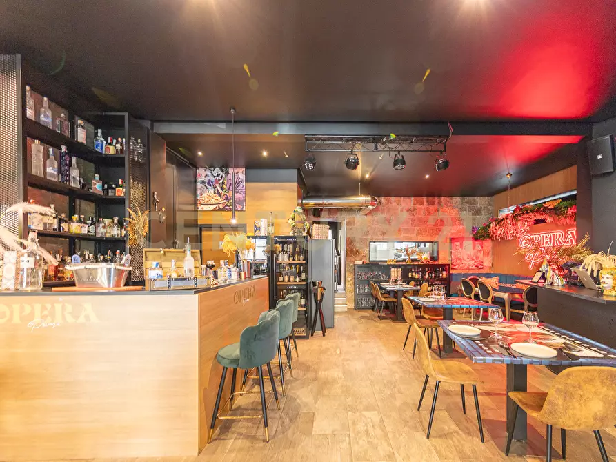 Immagine 34 di Bar / Ristorante in vendita  in Via della Farnesina 155 a Roma