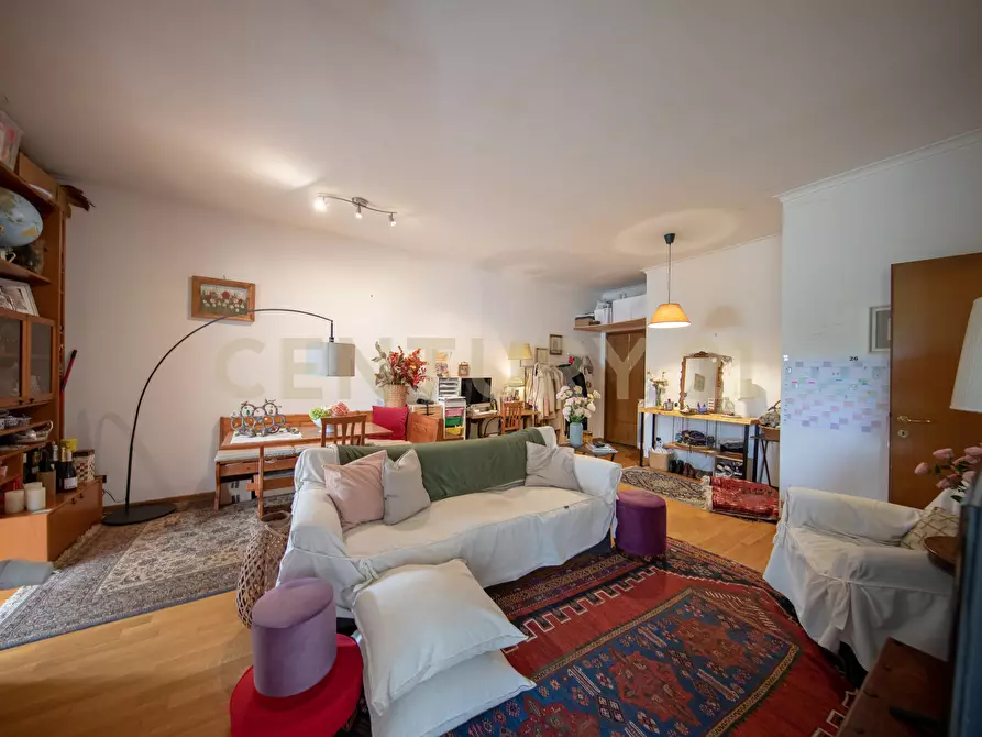 Immagine 2 di Trilocale in vendita  in Via Giuseppe Mussi 5 a Roma