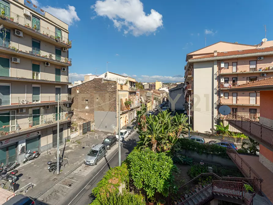Immagine 1 di Terratetto in vendita  in Via Stazzone 149 a Catania