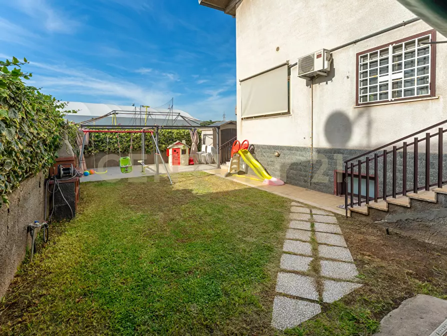 Immagine 5 di Casa semindipendente in vendita  in Via A. di Sangiuliano 42 a Sant'agata Li Battiati