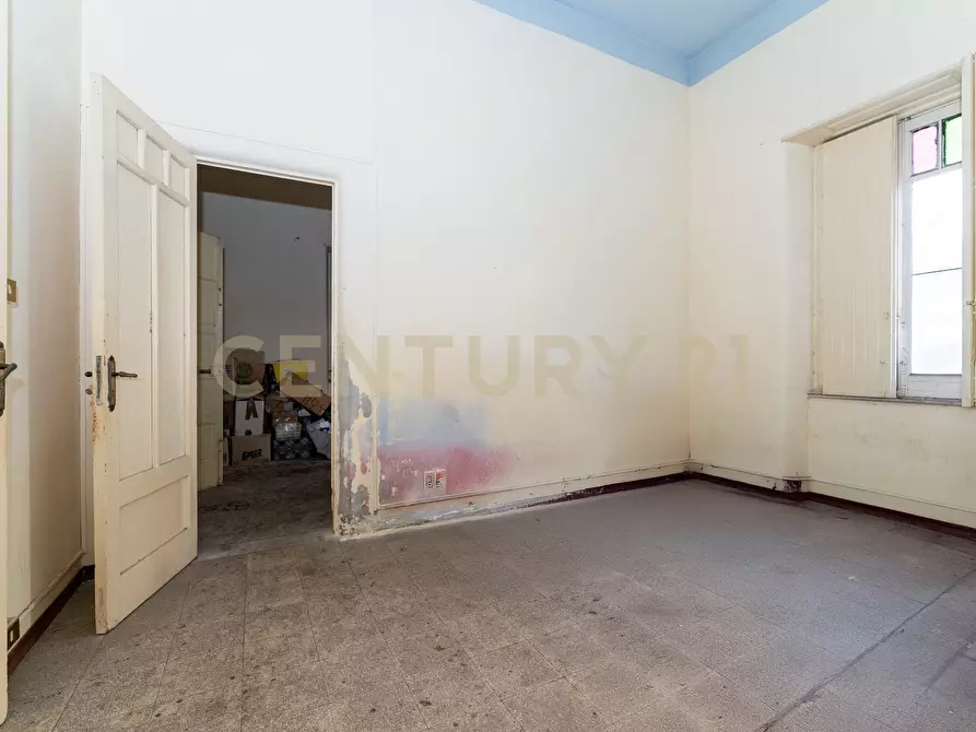 Immagine 8 di Pentalocale in vendita  in Via del Santuario 56 a Valverde