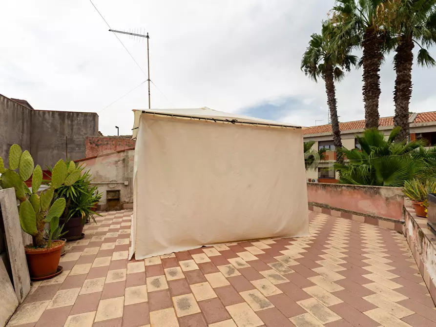 Immagine 37 di Casa indipendente in vendita  in Piazza Guglielmo Marconi 1 a Camporotondo Etneo