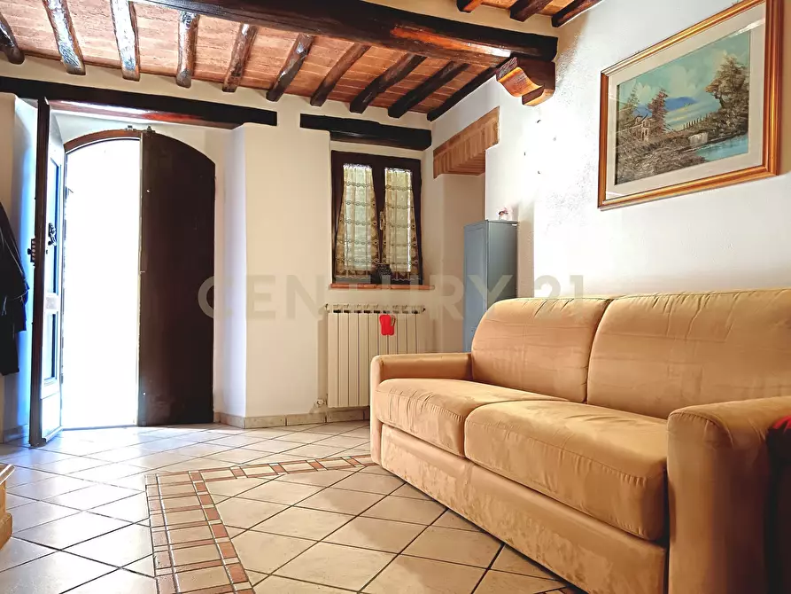 Immagine 32 di Terratetto in vendita  in Via Moglio 56 a Montalcino