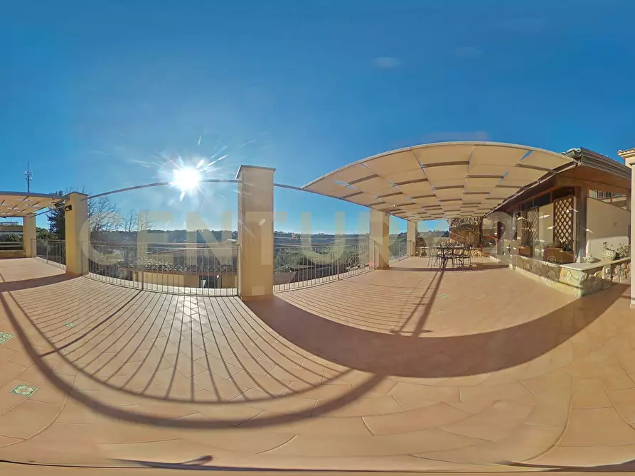 Immagine 62 di Villa in vendita  in Via Gela 95 a Caltagirone