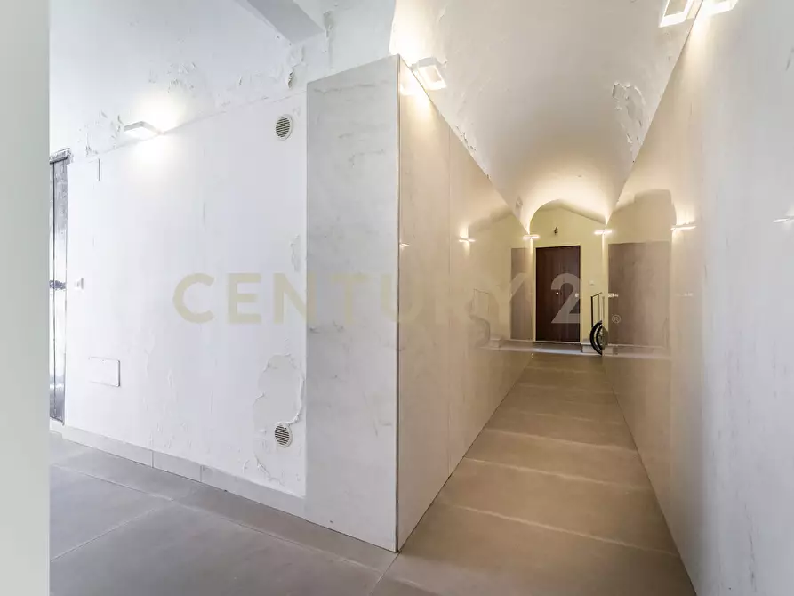 Immagine 36 di Bilocale in vendita  in Via Crociferi 60 a Catania