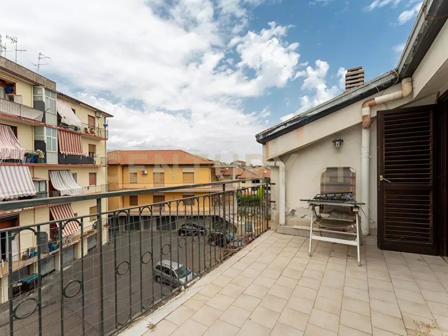 Immagine 25 di Quadrilocale in vendita  in Via Macello 86 a San Giovanni La Punta