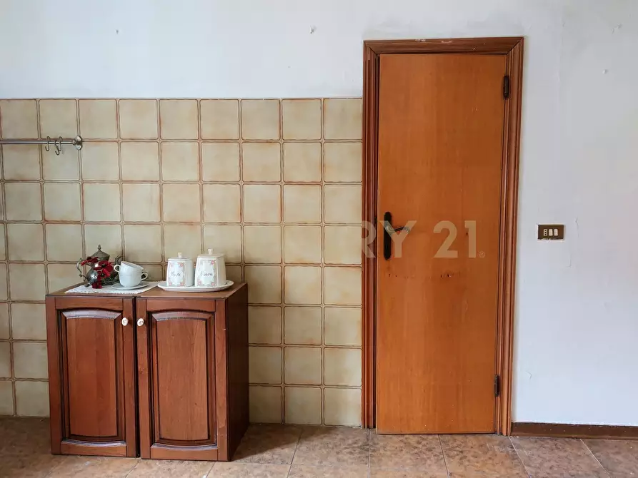 Immagine 6 di Bilocale in vendita  in Via Pinelli 9 a Abbadia San Salvatore