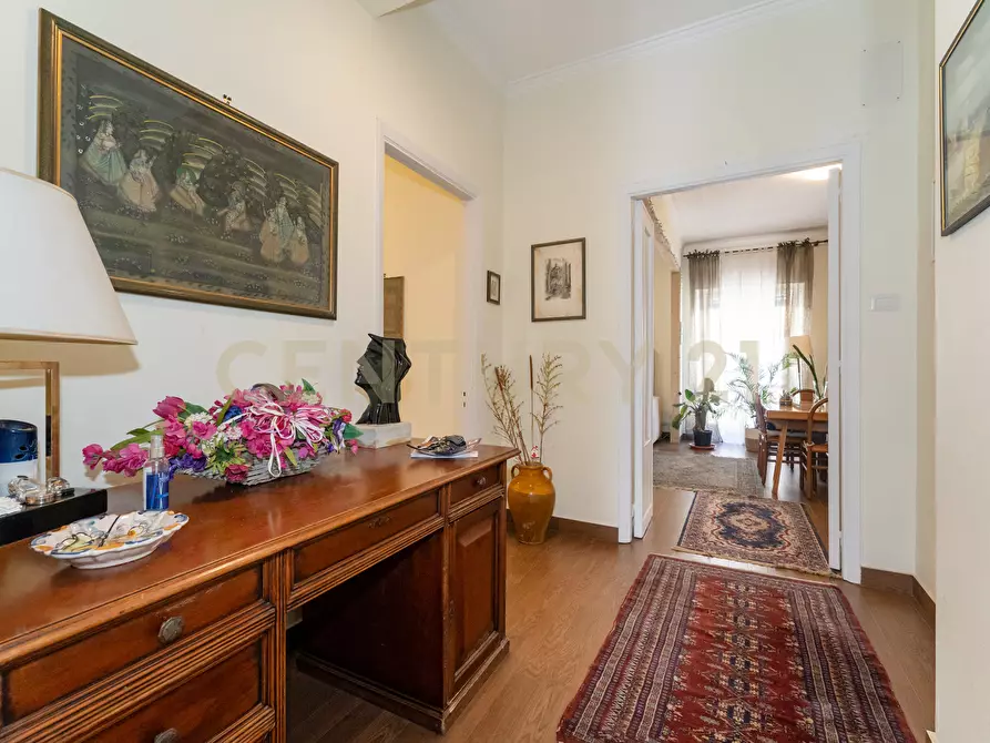 Immagine 10 di Quadrilocale in vendita  in Via Genova 64 a Catania