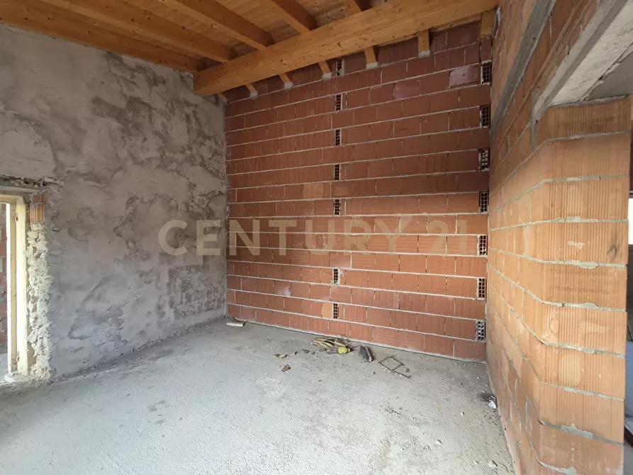 Immagine 11 di Terratetto in vendita  in Via Vigolo 1 a Negrar di Valpolicella