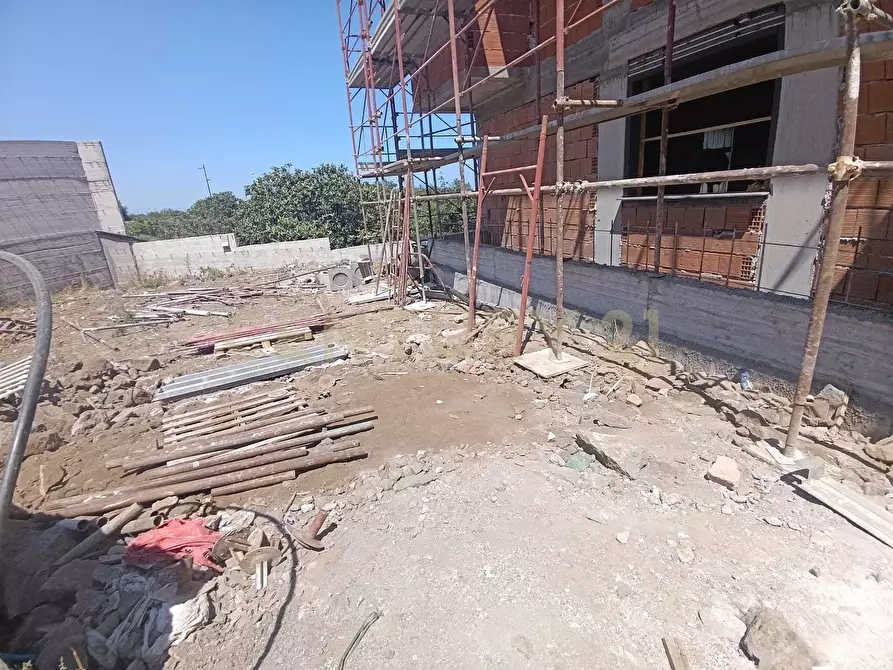 Immagine 54 di Casa bifamiliare in vendita  in VIA LEONCAVALLO 7 a Aci Sant'antonio