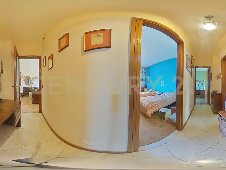 Immagine 49 di Trilocale in vendita  in Via Duca degli Abruzzi 163 a San Giovanni La Punta