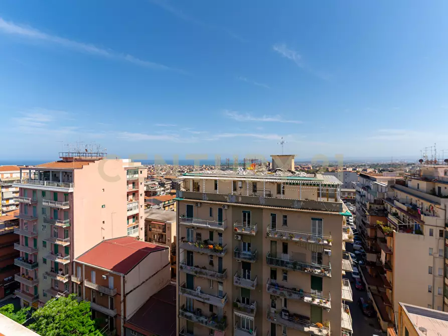 Immagine 27 di Attico in vendita  in Viale Mario Rapisardi 314 a Catania