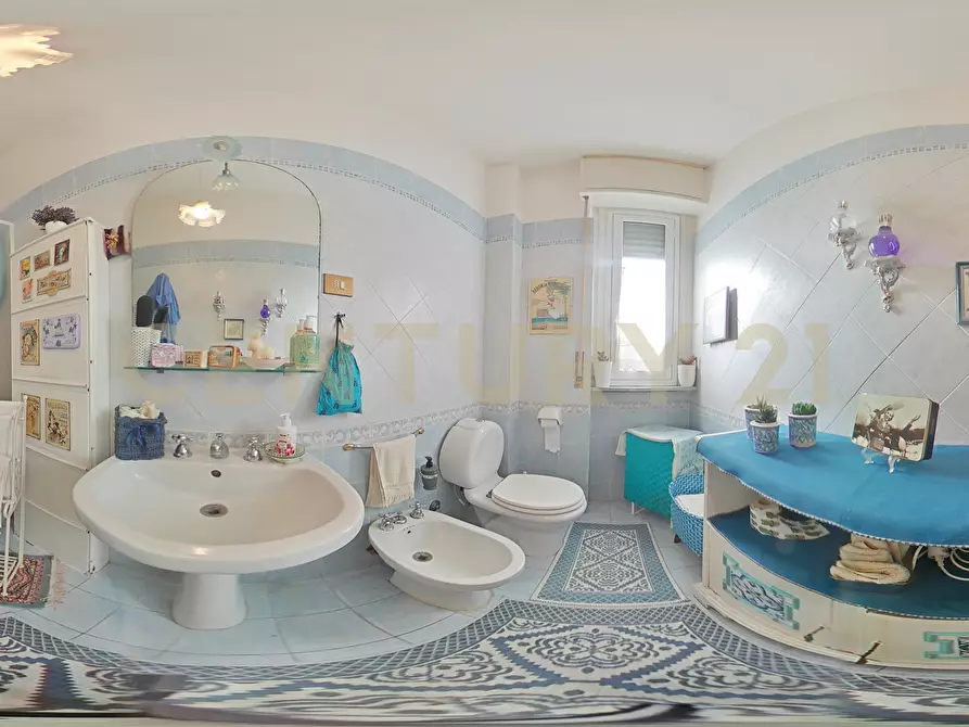 Immagine 90 di Attico in vendita  in Via Gargano 31 a Catania