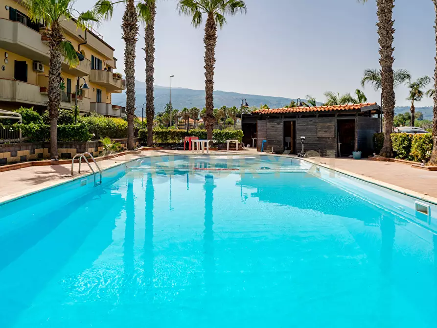 Immagine 104 di Mansarda in vendita  in Via Spiaggia 39 a Mascali