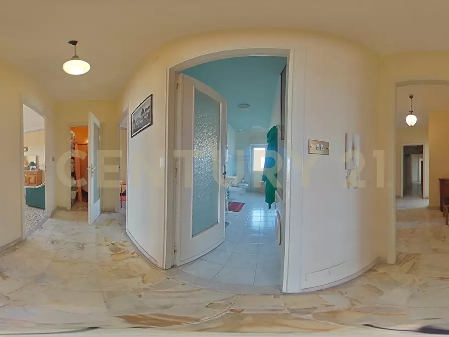 Immagine 80 di Attico in vendita  in Viale Mario Rapisardi 353 a Catania