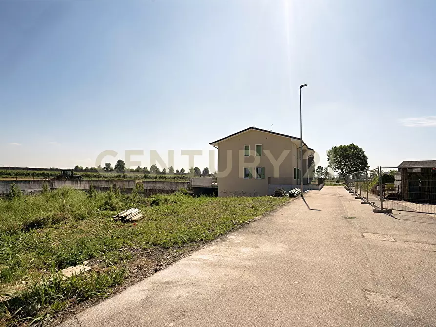Immagine 14 di Bilocale in vendita  in Via Toffanelle Nuove a Zevio