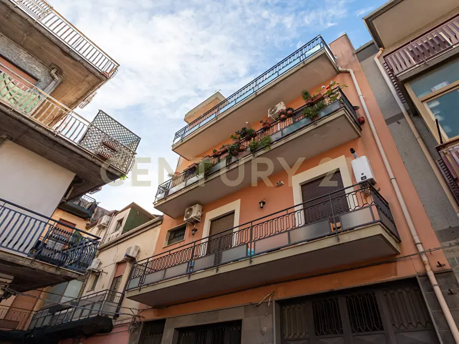 Immagine 40 di Pentalocale in vendita  in Piazza Giovanni Longo 122 a Misterbianco