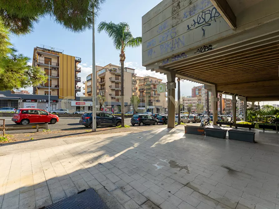 Immagine 2 di Quadrilocale in vendita  in Via Vincenzo Giuffrida 203 a Catania