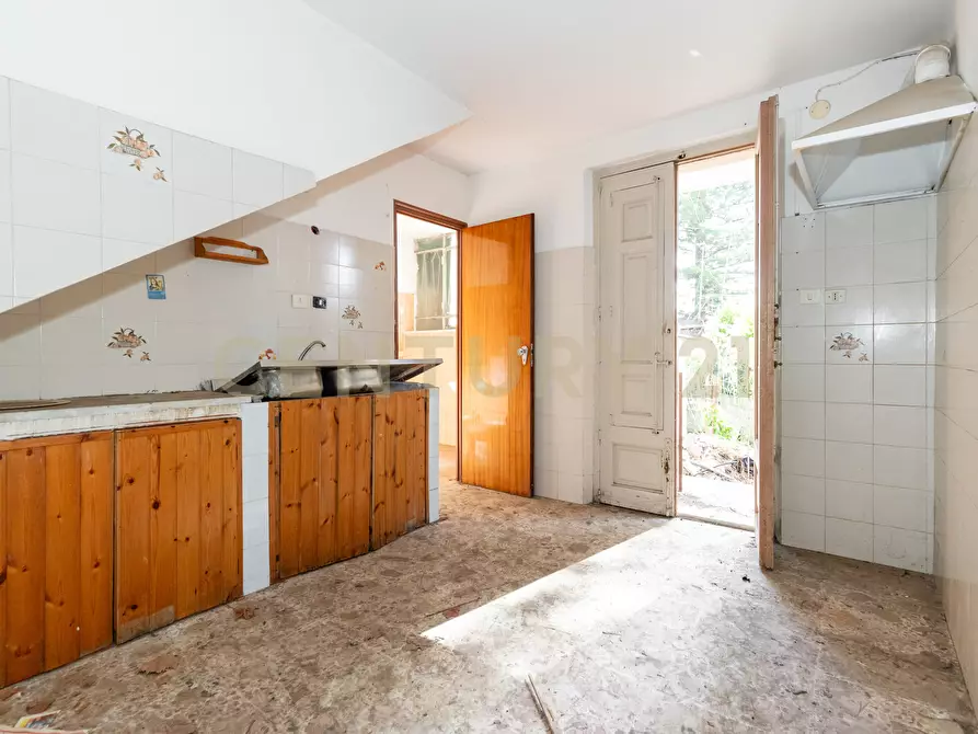 Immagine 32 di Casa indipendente in vendita  in piazza 4 novembre 4 a Mascali