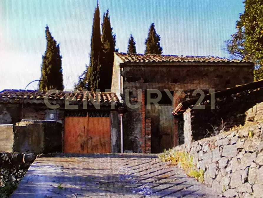 Immagine 4 di Casa bifamiliare in vendita  in Via del Santuario 26 a Giarre