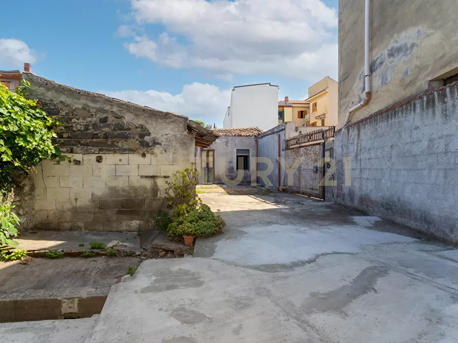 Immagine 16 di Casa indipendente in vendita  in Via San Martino 10 a Camporotondo Etneo